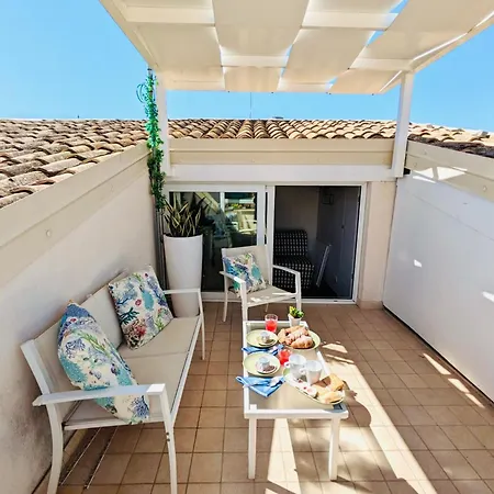 Apartmán Mare Del Sud , Lovely With Sea View *